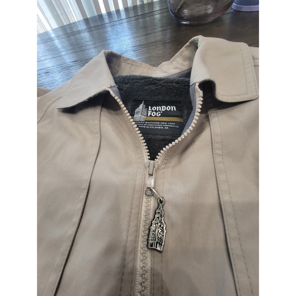 London Fog Jacket Men's size LARGE FULLY LINED CLEAN ZIP OUT LINER FLEECE